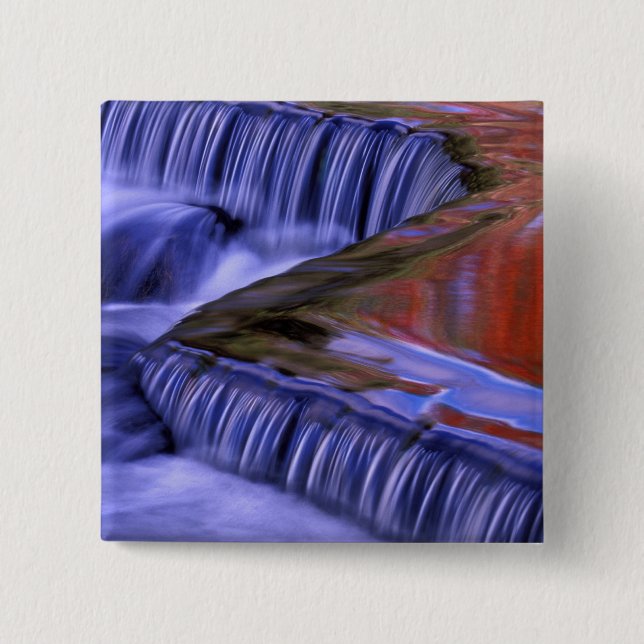 Bond Falls; Reflekterande höstfärgade blad; Knapp (Framsida)