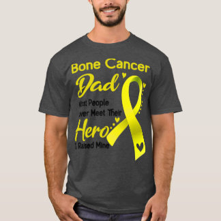 Bone Cancer Pappa De flesta människor träffar aldr T Shirt
