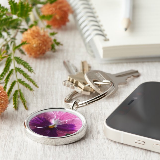 Bonheur Rund Silverfärgad Nyckelring (Sidan)