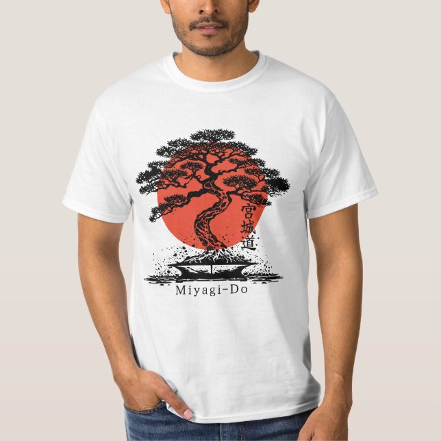 Bonsai Japanska Kanji Miyagi Do Personlig T Shirt (Framsida)