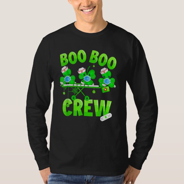 Boo Boo Crew Nurse St patrick's day Shamrock Ansik T Shirt (Framsida)