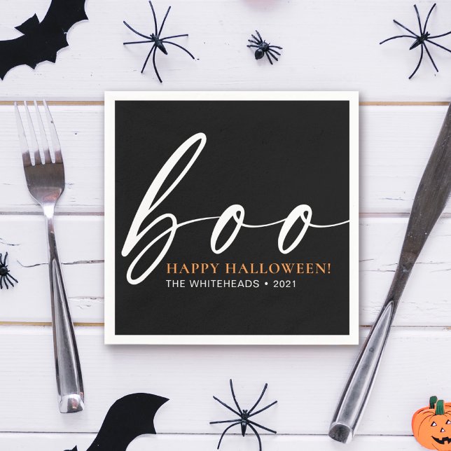 Boo Cute Happy halloween Black Pappersservett (Simple boo Halloween party design featuring typography in the colors black, white and orange.)