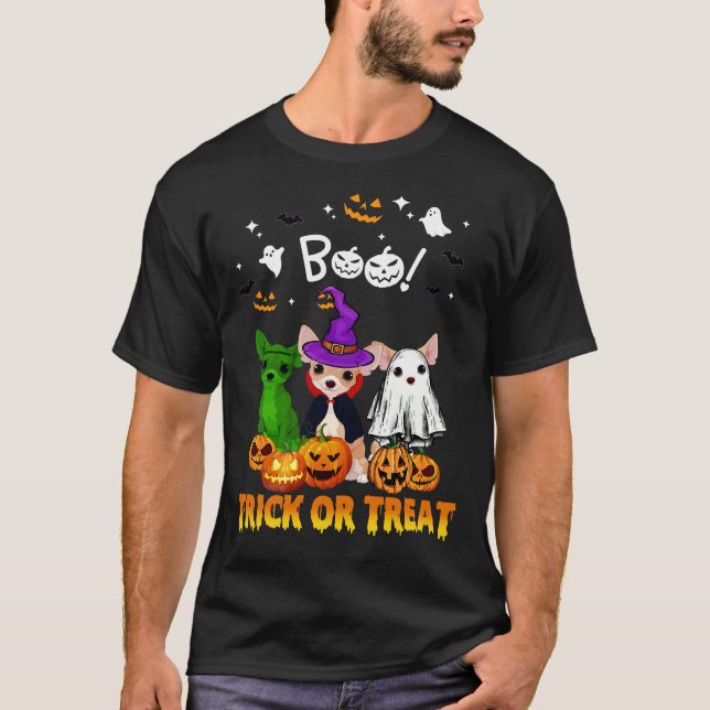 Boo Ghost Chihuahua Bus eller godis Halloween T Shirt (Framsida)