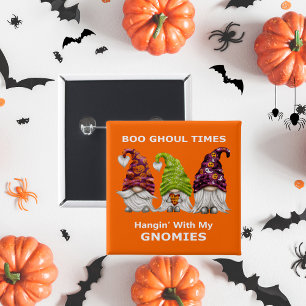 Boo Ghoul Times hanging med min Gnomies Halloween Knapp