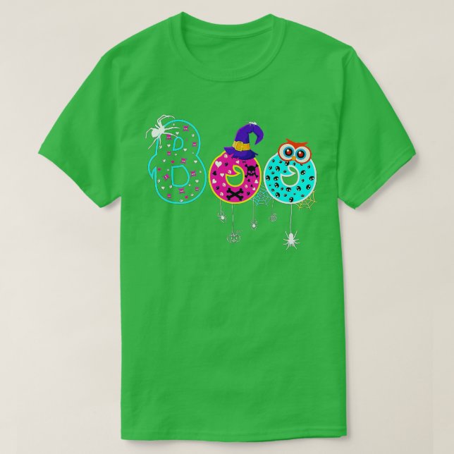 Boo med spindlar och flis med Halloween fest T Shirt (Design framsida)
