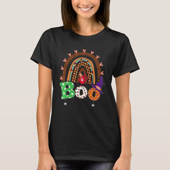 Boo Med Spindlar Och Häxhatt Halloween Regnbåge   T Shirt (Framsida)