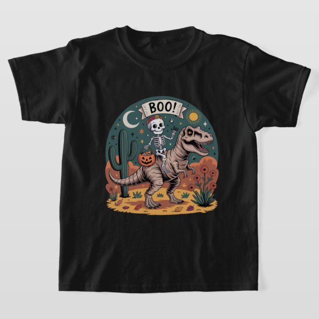Boo! Skeleton Riding Dinosaur med Candy T Shirt (Laydown)