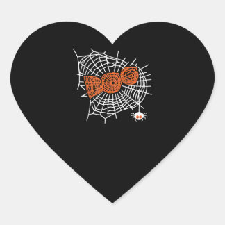 Boo-Spindelnät - luddigt Spindelnät grafik Hjärtformat Klistermärke