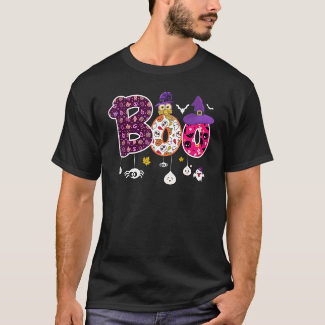 Boo With Spiders And Witch Hat Halloween 1 T Shirt (Framsida)