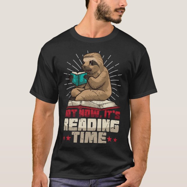 Book Reader  Sloth Bookworm Reading Book Club T Shirt (Framsida)