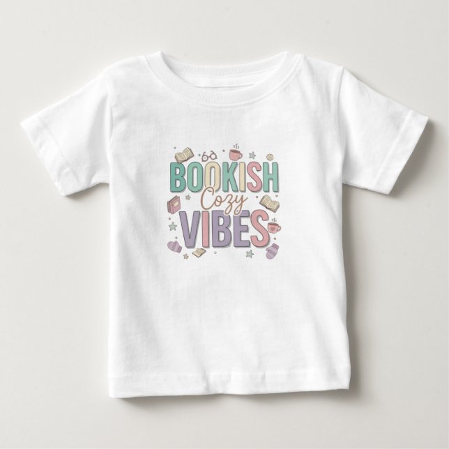 Bookish Cozy Vibes Pastel Art T Shirt (Framsida)