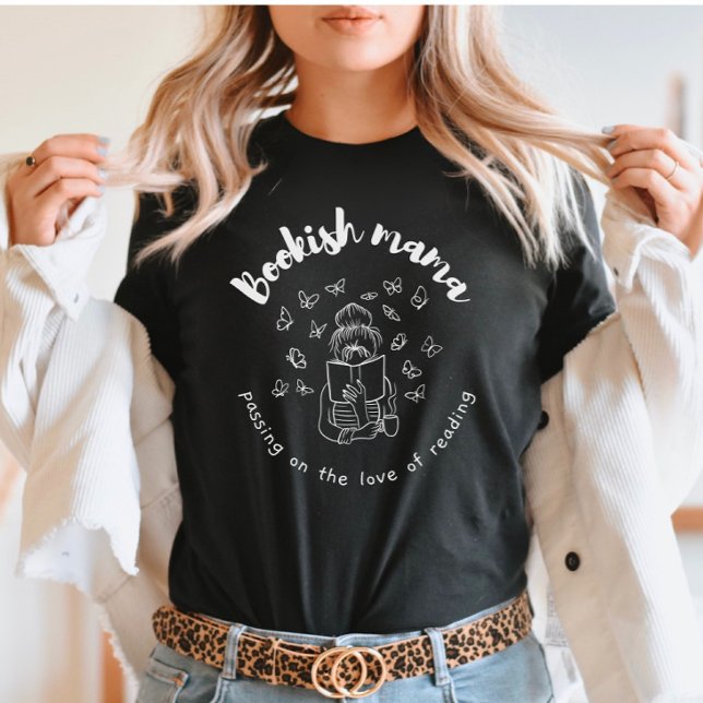 Bookish Mamma - läsa Mamma Life with Butterflies T Shirt (Skapare uppladdad)