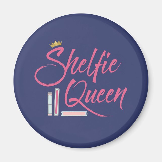 Booklover Shelfie Queen Magnet (Framsidan)