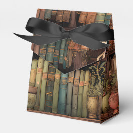 Books, Teapots and Plants on Shelves Presentaskar