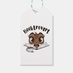 Booktrovert uggla med bok och kaffe presentetikett