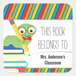 Bookworm i Bok Tillhör till Fyrkantigt Klistermärke