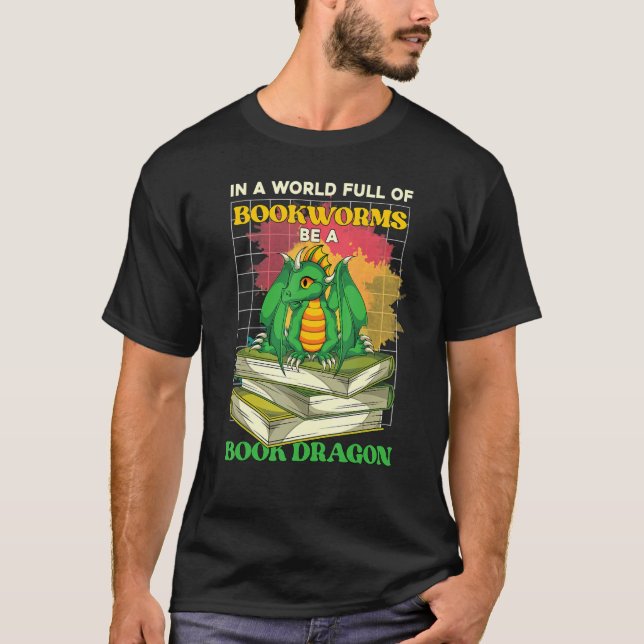 Bookworm Reading Bok Librarian Bok Dragon T Shirt (Framsida)