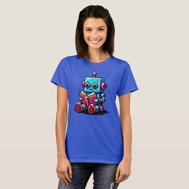 Bookworm Robot - Pixel Art Sci-Fi Reading Design T Shirt (Hel framsida)