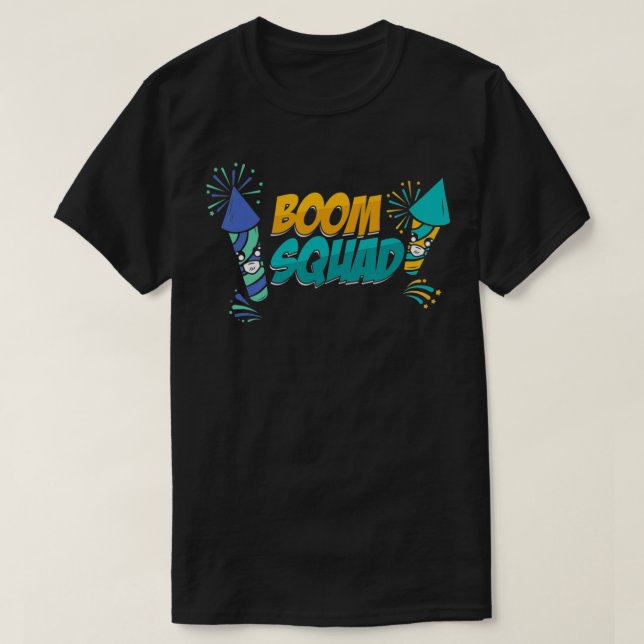Boom Squad Pyro Firecracker Eplosion Pyrotechnicia T Shirt (Design framsida)