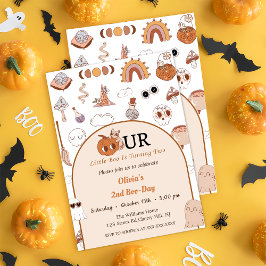 Boon på andra födelsedagen... vår lilla boo börjar inbjudningar