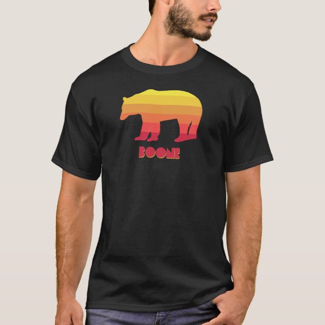 Boone North Carolina Rainbow Bear T Shirt (Framsida)