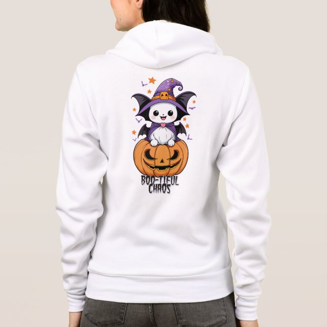 Bootiful Chaos | Fladdermus, hattar och pumpor T Shirt (Baksida)