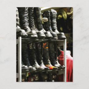 Boots Galore på Camden Markets, London Postcard Vykort