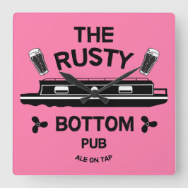 Bor på en smalbåt, brittiska kanaler fyrkantig klocka