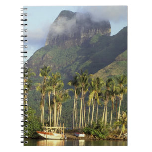 Bora Bora, Franska Polynesien Strandvy och Anteckningsbok Med Spiral