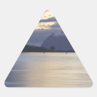 Bora Bora Sunset.JPG Triangelformat Klistermärke