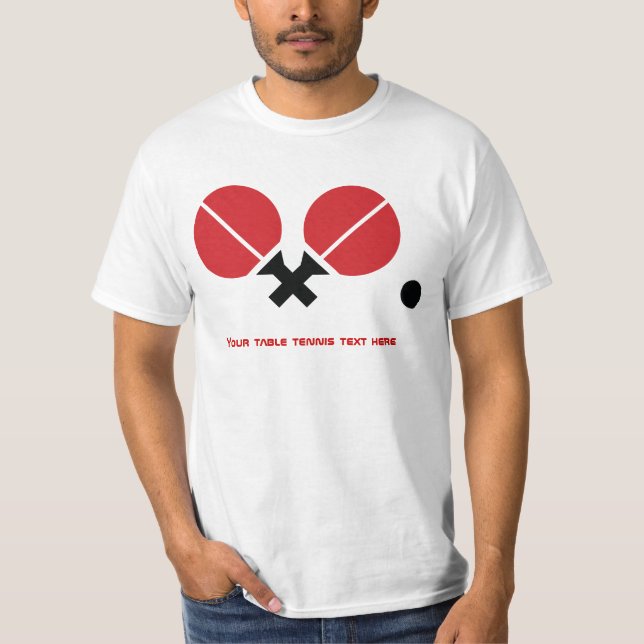 Bord tennis ping-pong-racketar och boll svart, röd tee shirt (Framsida)