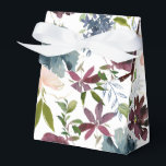 Bordo och Marinblommig Bröllop Presentaskar<br><div class="desc">Tornrosor och spädbarnseukalyptusblad presentbox med accenter av burgunderrött,  plommon,  rosafärgat rosa,  indigo,  marinblått och dammigt blått.</div>