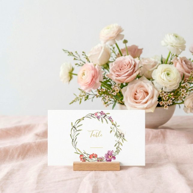 bordsnummer av rosa och lila blomsterkrans placeringskort (Pink and purple flower wreath table number place card.)