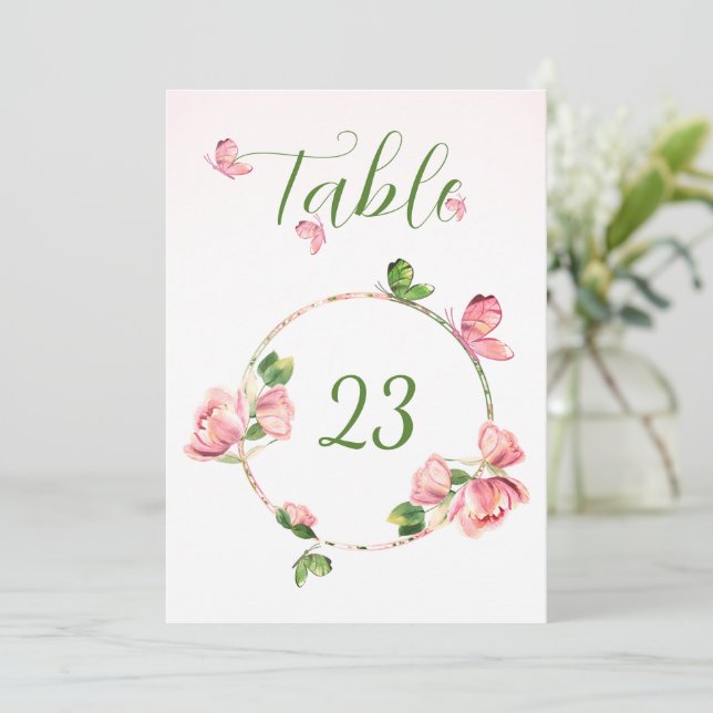 bordsnummer av shock rosa blommor, grönsaksfjärila (Stående Fram)