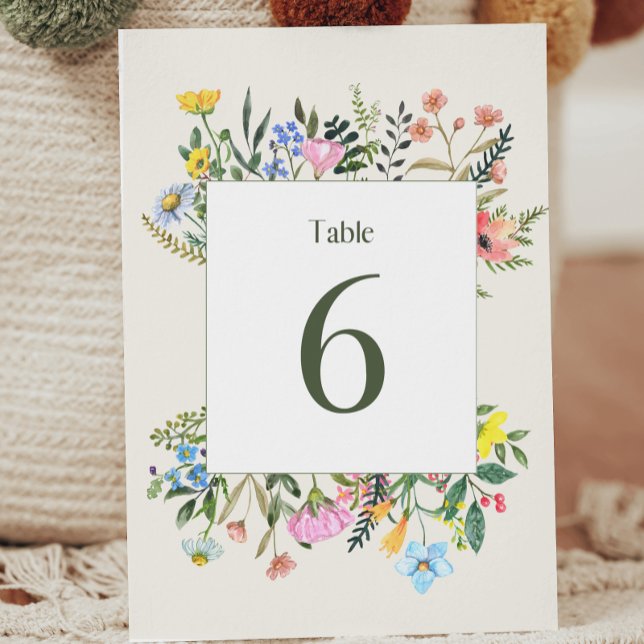 Bordsnummer-kort för Wildblomma Bröllop Bordsnummer ("Elevate tables with Watercolor Wildflower charm. Find your spot beautifully! 🌸 #WeddingTableMagic)