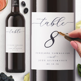 Bordsnumret Bröllop i elegant med tomt skript Vinflaska Etikett