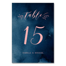 Bordsnumret bröllop vid kalligrafi