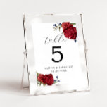 Bordsnumret Navy Burgundy Peony Flower Bröllop Bordsnummer<br><div class="desc">Elegant och det moderna bröllop-bordsnumret med vattenfärgstryck som illustrerar burgundi- och marinblommor med grön energi. Perfekt för fall- eller vinterbröllop.</div>