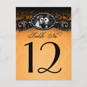Bordsnumret orange & Black Halloween Skeletons Vykort