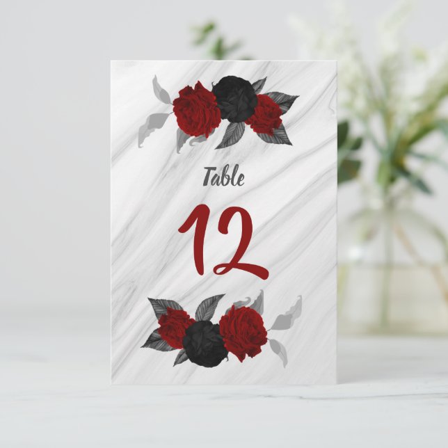 Bordsnumret Romantisk röd och svart blommigt Inbjudningar (Stående Fram)