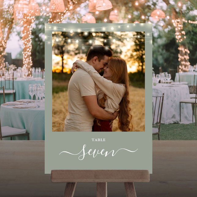 Bordsnumret Sage Grönt String Ljus Photo  Inbjudningar (Sage Green String Lights Photo Table Number)