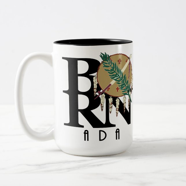 BORN Ada Oklahoma 15oz Två-Tonad Mugg (Vänster)