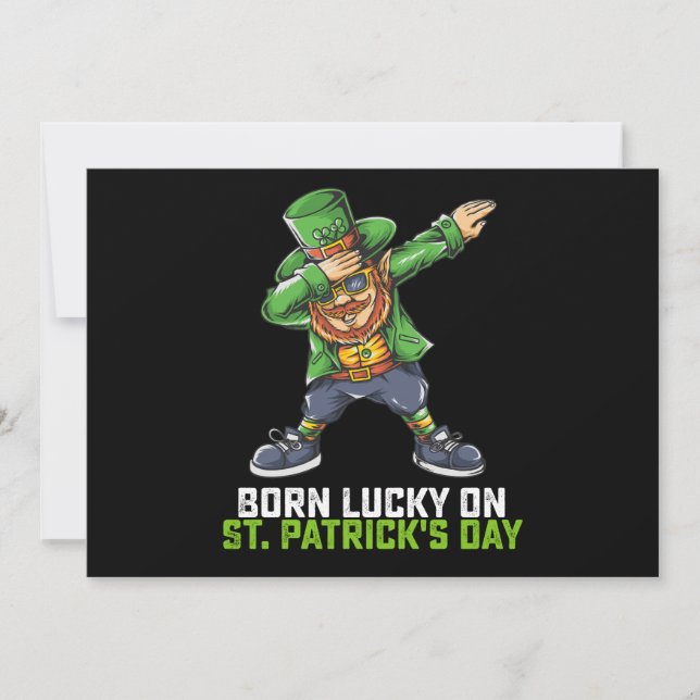 Born Lucky på St patrick's day Dabbing Birthday Inbjudningar (Framsida)