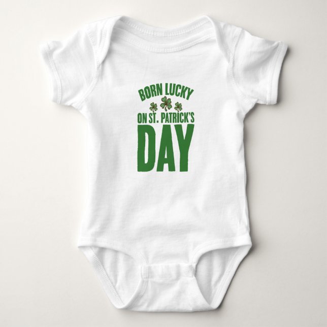 Born Lucky på St patrick's day Irish Birthday T Shirt (Framsida)