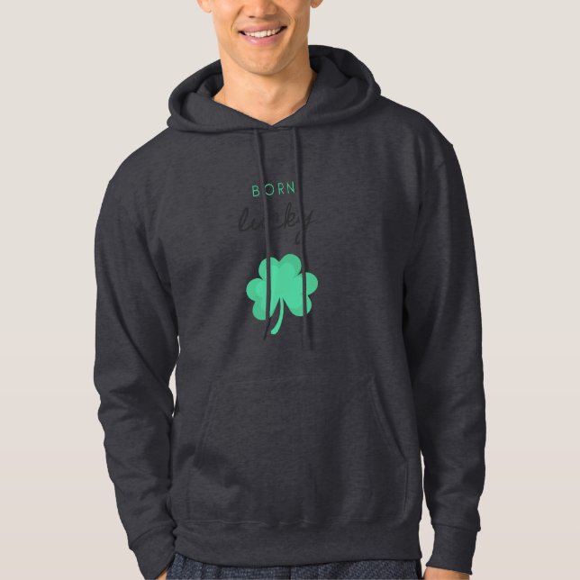 "BORN LUCKY SHAMROCK" HOODIE. HOODIE (Framsida)