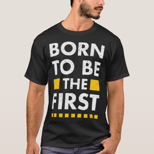 Born som första t shirt (Framsida)