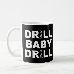 Borrborrarbetare i Baby vid borrning av fälgidé Kaffemugg
