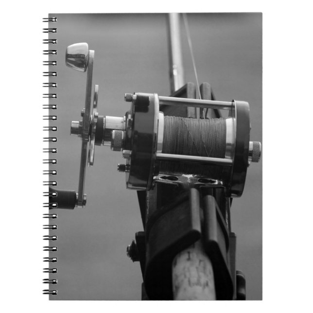 Borta fiske.jpg anteckningsbok med spiral (Framsidan)