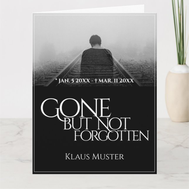 Borta men inte glömd - Mörk Kort (Framsida)