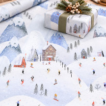 Borta och åker skidor för jul Snöiga berg Skidåkar